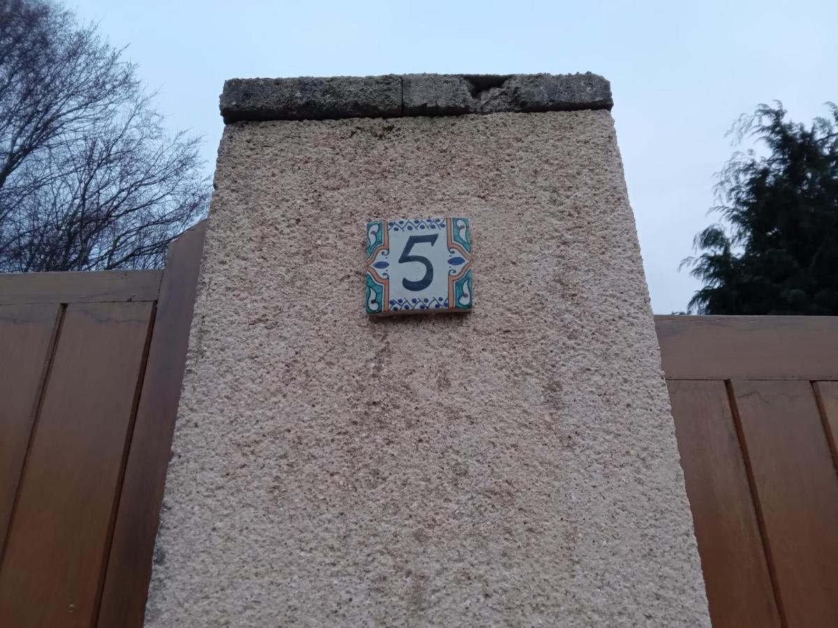 Maison De Ville Байе Экстерьер фото